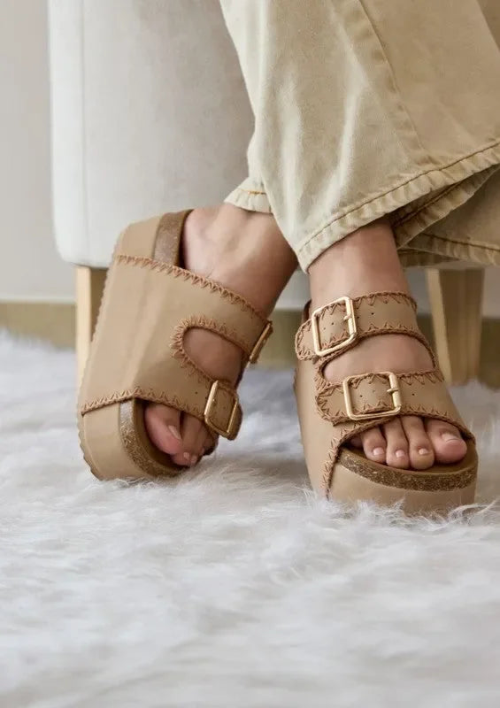 Step Up Your Style: Must-Have Maker’s Shoes for Every Occasion - Whatever You Like Shop