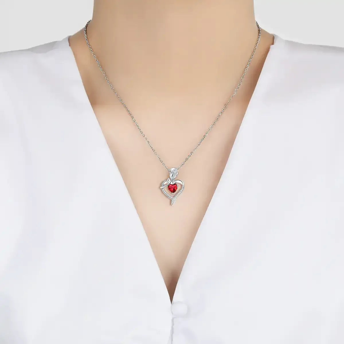 Rose Heart shaped Necklace With Rhinestones - Whatever You Like Shop