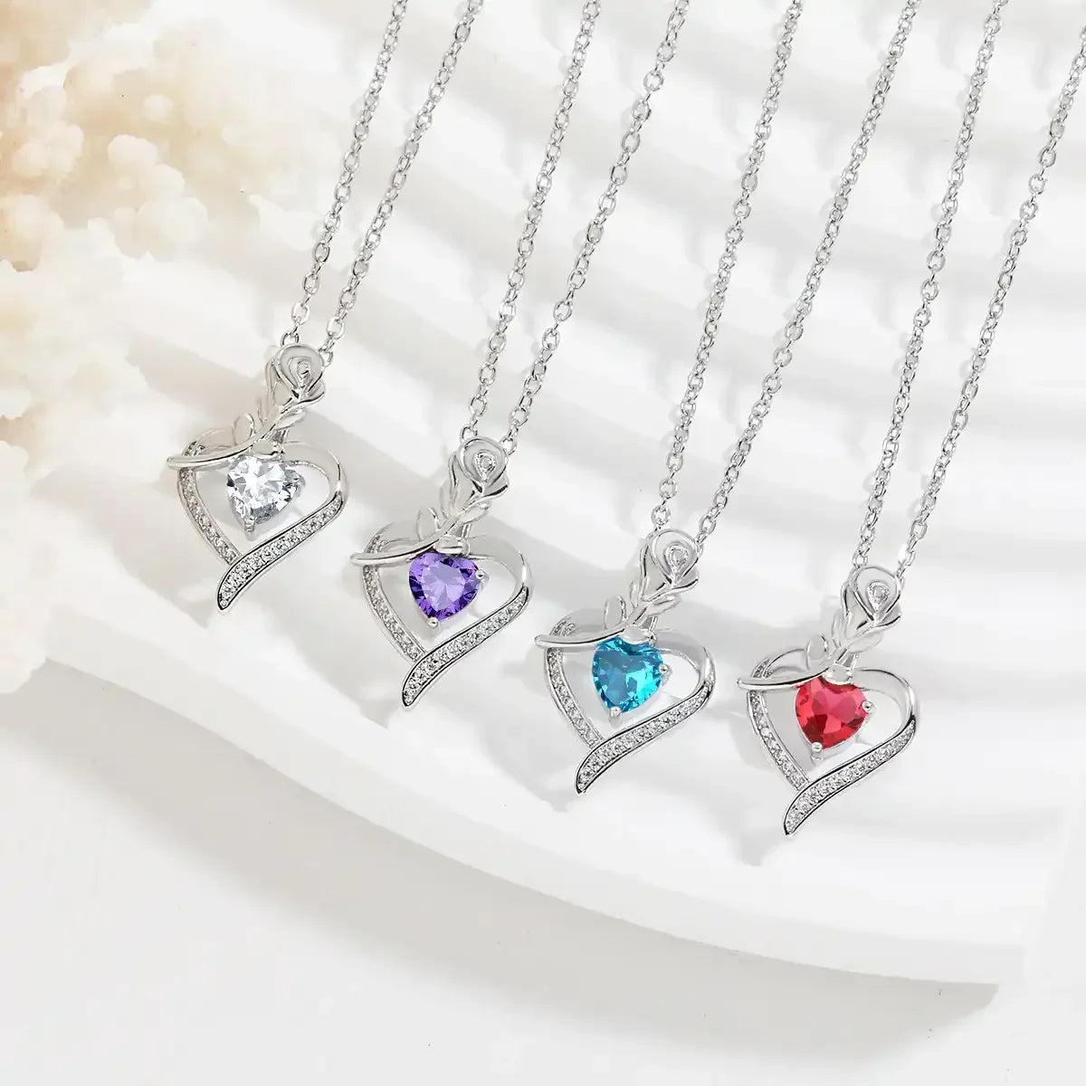 Rose Heart shaped Necklace With Rhinestones - Whatever You Like Shop