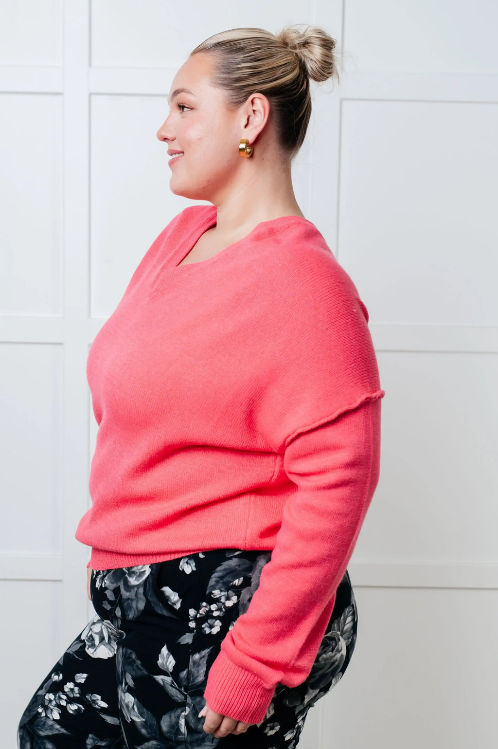 Very Understandable V-Neck Sweater in Pink - Whatever You Like Shop