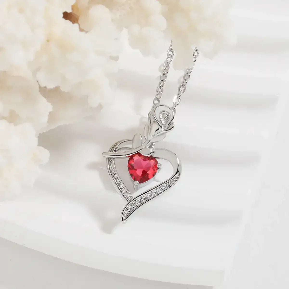 Rose Heart shaped Necklace With Rhinestones - Whatever You Like Shop