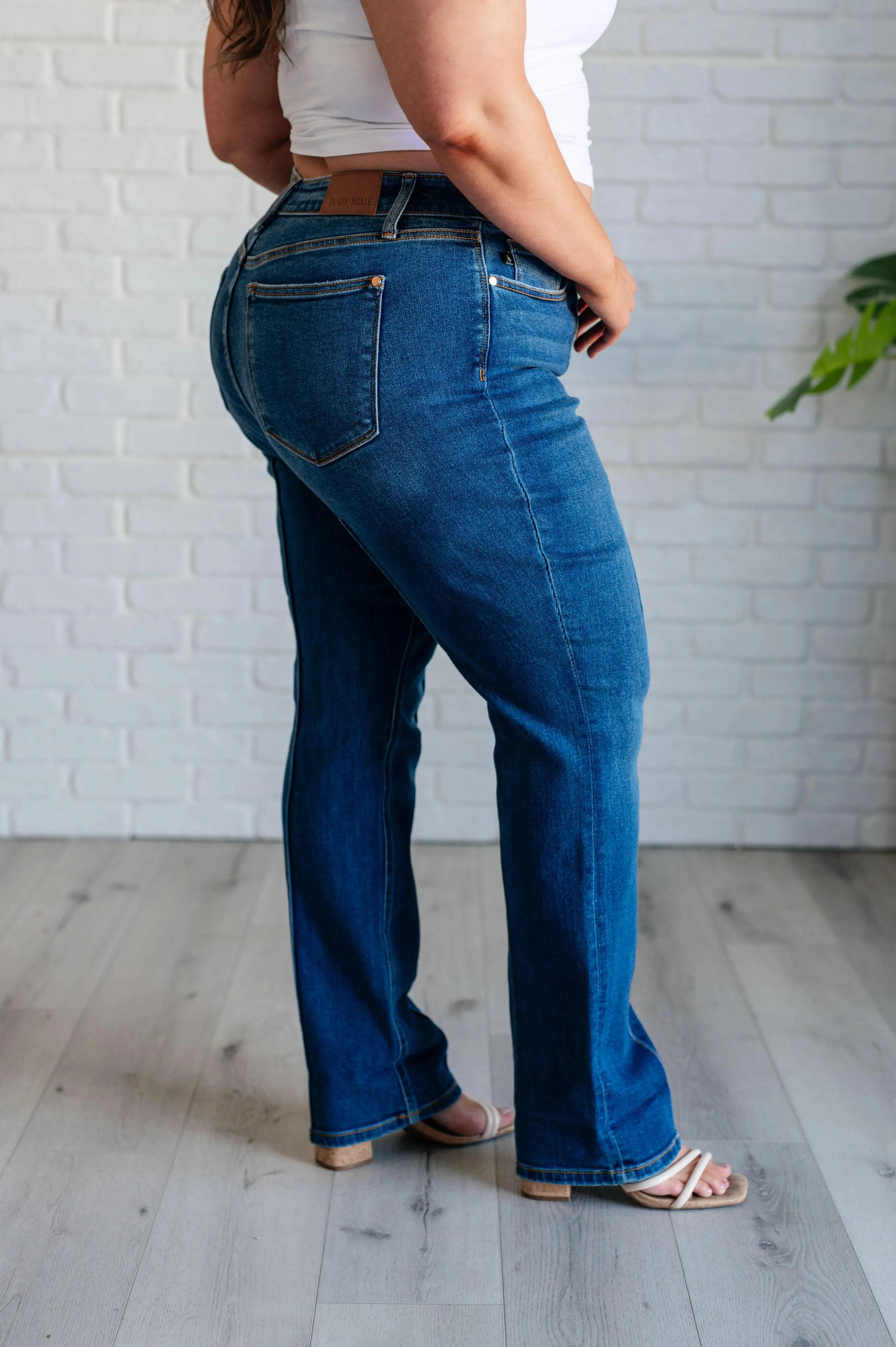 Judy Blue Denim Campbell High Rise Center Seam Detail Straight Jeans - Whatever You Like Shop