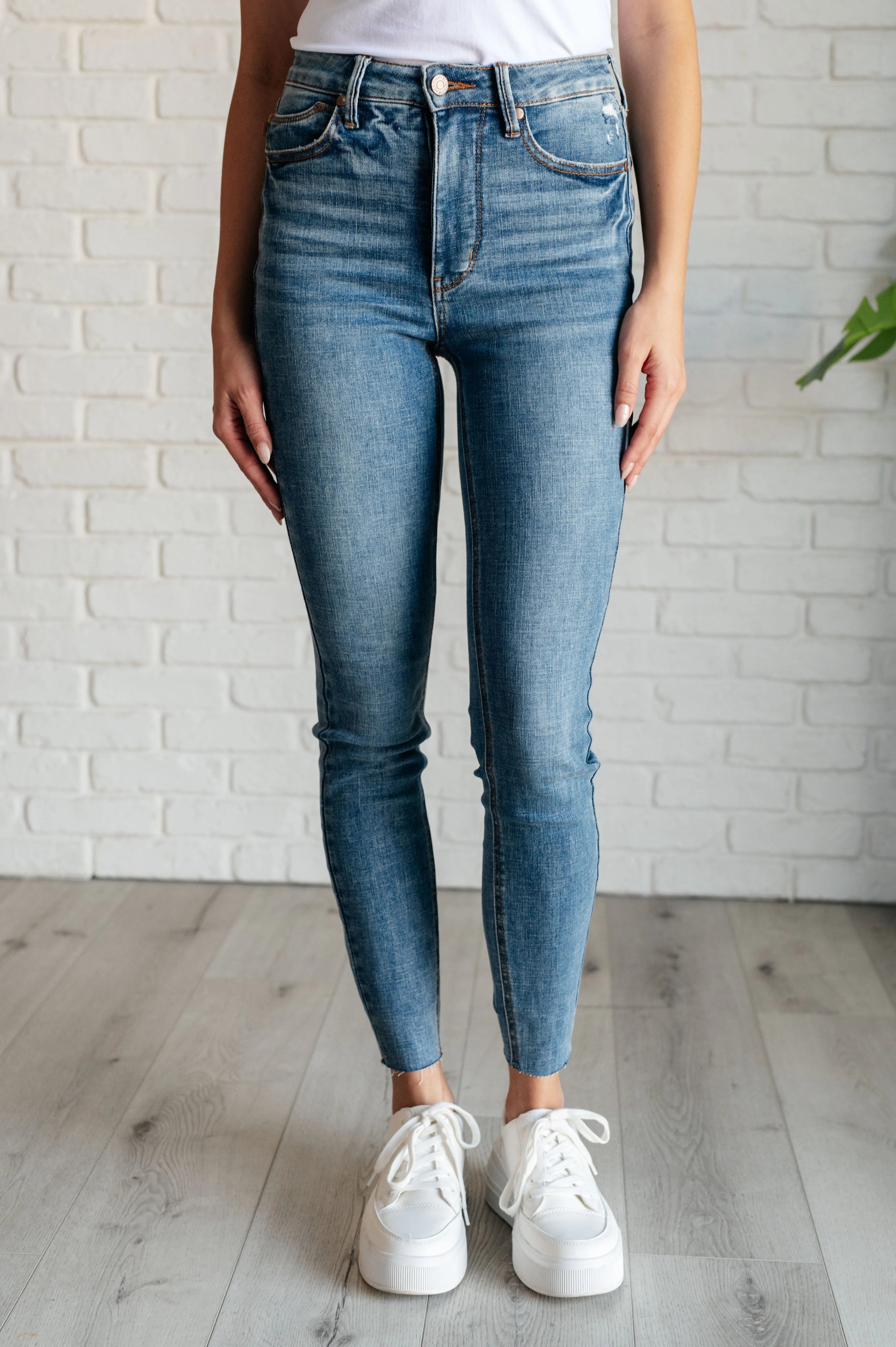 Judy Blue Denim Nicole Tummy Control Skinny Jeans in Vintage Wash - Whatever You Like Shop