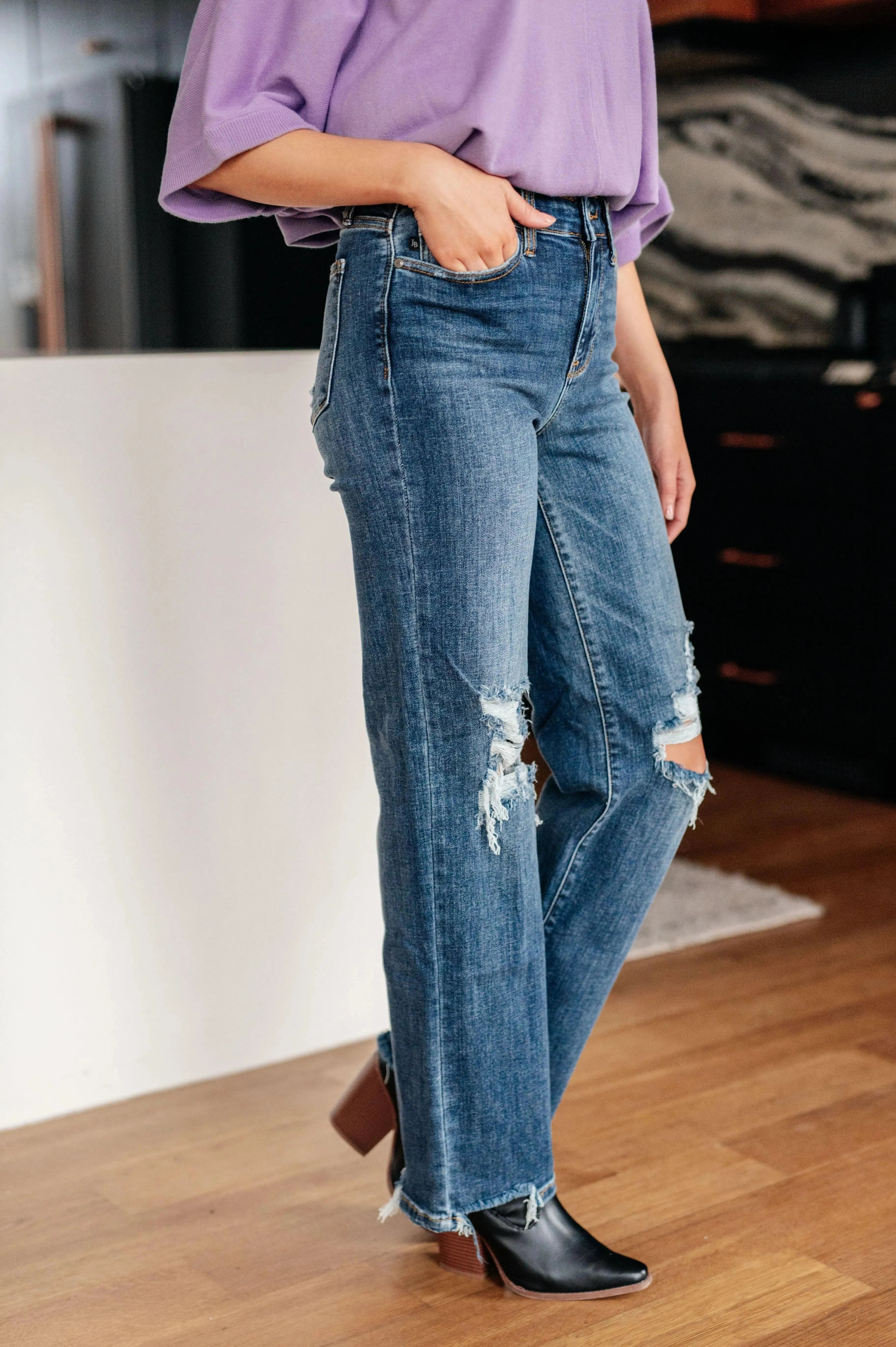 Judy Blue Denim Rose High Rise 90's Straight Jeans in Dark Wash - Whatever You Like Shop